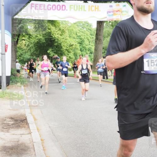29.06.2025 - hella hamburg halbmarathon MichiJ http://msf.ph/oto/8265440 29.06.2025 10:30:31 Zwischen KM18-KM19 1675, 6593, 6639, 7105, 7693, 12588, 14811, 15255, 15328, 15654, 15846, 16507, 17032, 17637 meine-sportfotos.de
