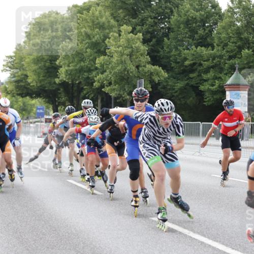 29.06.2025 - hella hamburg halbmarathon Jannik Wohlers http://msf.ph/oto/8265464 29.06.2025 08:50:43 Lombardsbrücke  meine-sportfotos.de