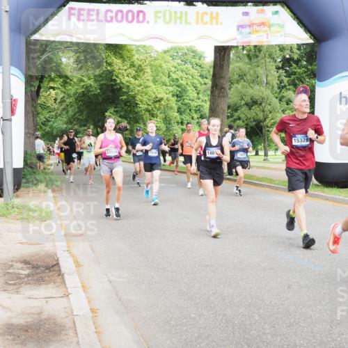 29.06.2025 - hella hamburg halbmarathon MichiJ http://msf.ph/oto/8265549 29.06.2025 10:30:32 Zwischen KM18-KM19 1675, 1903, 6639, 7105, 7363, 7693, 12588, 14811, 15255, 15328, 15654, 15846, 16507, 17032, 17637 meine-sportfotos.de
