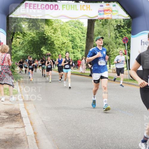 29.06.2025 - hella hamburg halbmarathon MichiJ http://msf.ph/oto/8265550 29.06.2025 10:54:28 Zwischen KM18-KM19 4014, 6196, 9967, 11355, 11641, 14203, 16539, 16723 meine-sportfotos.de
