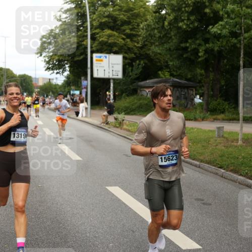 29.06.2025 - hella hamburg halbmarathon Yannick Fuchs http://msf.ph/oto/8265566 29.06.2025 10:36:40 20KM 1169, 1209, 1256, 1312, 1441, 1512, 1903, 1962, 3523, 4823, 5682, 5690, 6639, 6721, 6770, 7105, 7116, 7363, 7693, 8694, 9365, 12098, 13196, 13483, 13709, 13725, 14275, 14811, 15270, 15623, 15654, 15846, 15935, 16281, 16507, 16626, 17016, 17363, 17637, 17926, 18330 meine-sportfotos.de