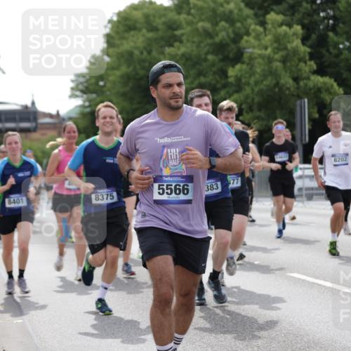 29.06.2025 - hella hamburg halbmarathon Jannik Wohlers http://msf.ph/oto/8265587 29.06.2025 10:33:26 Lombardsbrücke 1189, 1275, 1417, 1896, 2342, 2482, 3170, 3264, 3340, 3345, 3560, 4361, 4433, 4449, 4479, 4696, 4942, 5075, 5096, 5141, 5557, 5561, 5566, 5569, 5691, 5821, 5822, 5887, 6109, 6364, 6515, 6516, 6854, 6956, 7027, 7565, 7653, 8157, 8202, 8375, 8377, 8383, 8401, 9094, 9875, 9995, 10007, 10071, 10561, 10800, 11092, 11111, 11237, 11338, 11676, 11827, 12562, 12652, 12835, 13401, 13535, 13741, 13853, 13934, 14032, 14098, 19145, 19164 meine-sportfotos.de