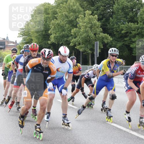 29.06.2025 - hella hamburg halbmarathon Jannik Wohlers http://msf.ph/oto/8265858 29.06.2025 08:50:44 Lombardsbrücke  meine-sportfotos.de