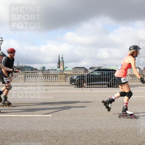 29.06.2025 - hella hamburg halbmarathon Lena Gebhardt http://msf.ph/oto/8265953 29.06.2025 09:04:35 Lombardsbrücke  meine-sportfotos.de