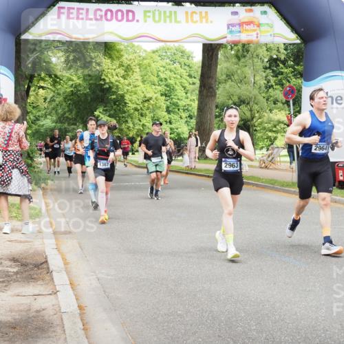 29.06.2025 - hella hamburg halbmarathon MichiJ http://msf.ph/oto/8265960 29.06.2025 10:54:32 Zwischen KM18-KM19 2963, 2964, 4014, 5363, 9967, 11088, 11355, 11641, 16824, 16976, 17062 meine-sportfotos.de