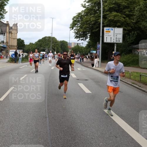 29.06.2025 - hella hamburg halbmarathon Yannick Fuchs http://msf.ph/oto/8266125 29.06.2025 10:36:42 20KM 1169, 1209, 1256, 1312, 1441, 1512, 1903, 1962, 3523, 4823, 5682, 5690, 6639, 6721, 6770, 7105, 7116, 7363, 7693, 8694, 9365, 12098, 13196, 13483, 13709, 13725, 14275, 14811, 15270, 15623, 15654, 15846, 15935, 16281, 16507, 16626, 17016, 17363, 17637, 17926, 18330, 18920 meine-sportfotos.de
