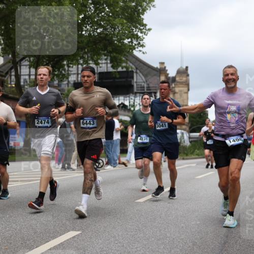29.06.2025 - hella hamburg halbmarathon Yannick Fuchs http://msf.ph/oto/8266132 29.06.2025 10:48:49 20KM 1125, 1327, 1496, 1506, 1628, 2119, 2474, 2561, 2771, 2884, 2955, 3041, 3652, 3791, 3794, 3945, 4029, 4189, 4231, 4868, 4903, 4938, 5319, 6355, 6433, 6443, 6587, 6938, 8449, 8487, 8514, 8698, 8973, 10191, 10192, 10368, 10376, 11184, 11333, 11747, 11797, 11799, 11976, 12186, 12526, 12584, 12961, 13267, 13297, 13988, 14036, 14175, 14592, 14638, 14660, 14834, 14845, 14948, 15389, 15879, 16047, 16327, 17842, 18031, 18380 meine-sportfotos.de