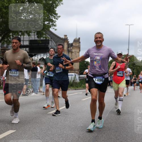 29.06.2025 - hella hamburg halbmarathon Yannick Fuchs http://msf.ph/oto/8266203 29.06.2025 10:48:49 20KM 1125, 1327, 1496, 1506, 1628, 2119, 2474, 2561, 2771, 2884, 2955, 3041, 3652, 3791, 3794, 3945, 4029, 4189, 4231, 4868, 4903, 4938, 5319, 6355, 6433, 6443, 6587, 6938, 8449, 8487, 8514, 8698, 8973, 10191, 10192, 10368, 10376, 11184, 11333, 11747, 11797, 11799, 11976, 12186, 12526, 12584, 12961, 13267, 13297, 13988, 14036, 14175, 14592, 14638, 14660, 14834, 14845, 14948, 15389, 15879, 16047, 16327, 17842, 18031, 18380 meine-sportfotos.de