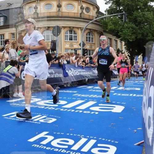 29.06.2025 - hella hamburg halbmarathon Strokosch-Dieckow http://msf.ph/oto/8266336 29.06.2025 10:45:16 Ziel 1697, 2188, 2367, 2470, 3186, 5706, 6054, 6375, 6575, 6819, 7087, 9105, 10064, 11469, 12783, 14703, 15563, 15636, 15651, 15741, 15760, 16513, 17120, 17499, 17960, 18346, 18718 meine-sportfotos.de