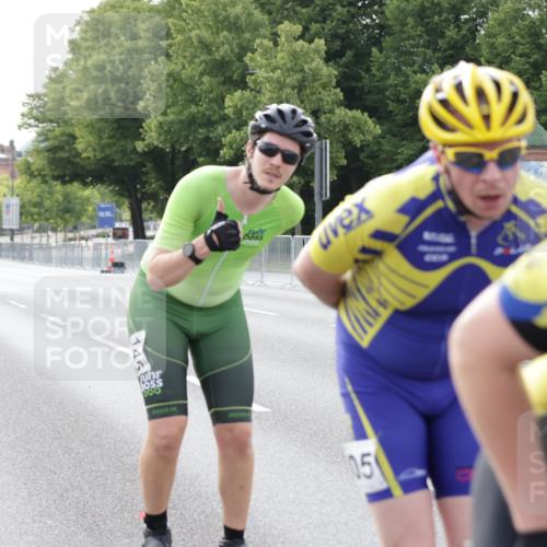 29.06.2025 - hella hamburg halbmarathon Jannik Wohlers http://msf.ph/oto/8266348 29.06.2025 08:50:45 Lombardsbrücke  meine-sportfotos.de