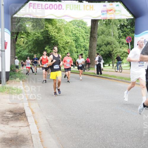 29.06.2025 - hella hamburg halbmarathon MichiJ http://msf.ph/oto/8266361 29.06.2025 10:30:38 Zwischen KM18-KM19 1512, 1903, 3523, 5124, 5690, 7363, 8359, 8694, 9815, 12098, 14275, 15095, 15328, 17032, 17159, 17926, 18509 meine-sportfotos.de