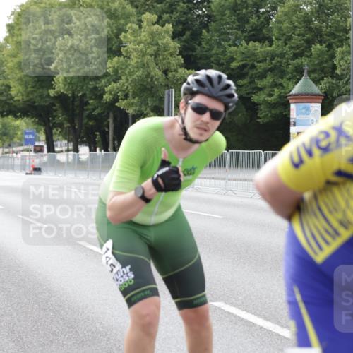 29.06.2025 - hella hamburg halbmarathon Jannik Wohlers http://msf.ph/oto/8266453 29.06.2025 08:50:45 Lombardsbrücke  meine-sportfotos.de