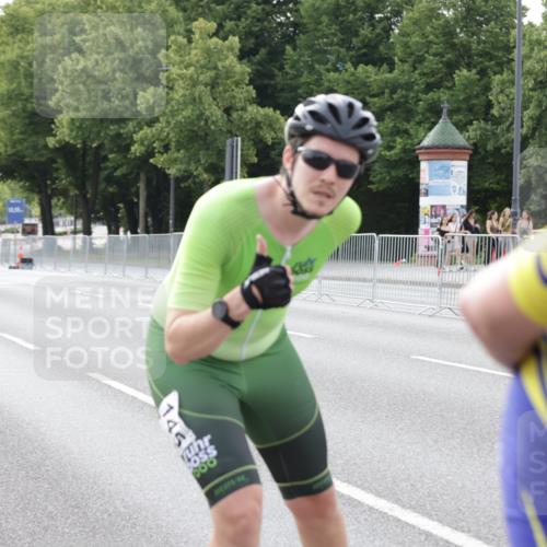 29.06.2025 - hella hamburg halbmarathon Jannik Wohlers http://msf.ph/oto/8266488 29.06.2025 08:50:45 Lombardsbrücke  meine-sportfotos.de