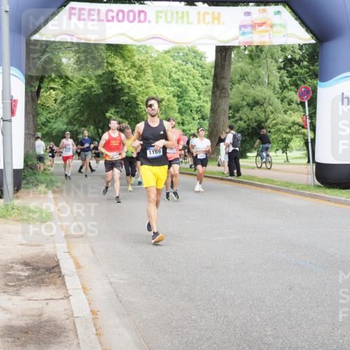 29.06.2025 - hella hamburg halbmarathon MichiJ http://msf.ph/oto/8266519 29.06.2025 10:30:38 Zwischen KM18-KM19 1512, 1903, 3523, 5124, 5690, 7363, 8359, 8694, 9815, 12098, 14275, 15095, 15328, 17032, 17159, 17926, 18509 meine-sportfotos.de