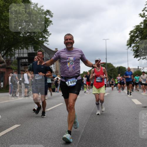 29.06.2025 - hella hamburg halbmarathon Yannick Fuchs http://msf.ph/oto/8266544 29.06.2025 10:48:49 20KM 1125, 1327, 1496, 1506, 1628, 2119, 2474, 2561, 2771, 2884, 2955, 3041, 3652, 3791, 3794, 3945, 4029, 4189, 4231, 4868, 4903, 4938, 5319, 6355, 6433, 6443, 6587, 6938, 8449, 8487, 8514, 8698, 8973, 10191, 10192, 10368, 10376, 11184, 11333, 11747, 11797, 11799, 11976, 12186, 12526, 12584, 12961, 13267, 13297, 13988, 14036, 14175, 14592, 14638, 14660, 14834, 14845, 14948, 15389, 15879, 16047, 16327, 17842, 18031, 18380 meine-sportfotos.de