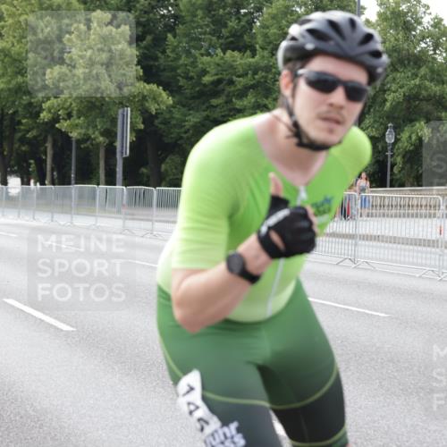 29.06.2025 - hella hamburg halbmarathon Jannik Wohlers http://msf.ph/oto/8266583 29.06.2025 08:50:45 Lombardsbrücke  meine-sportfotos.de