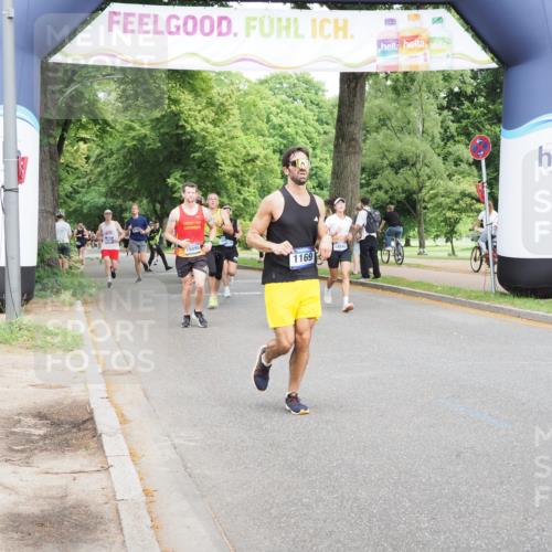 29.06.2025 - hella hamburg halbmarathon MichiJ http://msf.ph/oto/8266615 29.06.2025 10:30:39 Zwischen KM18-KM19 1169, 1512, 1903, 3523, 5124, 5690, 7363, 8359, 8694, 9815, 12098, 14275, 14560, 15095, 15328, 17032, 17159, 17926, 18509 meine-sportfotos.de
