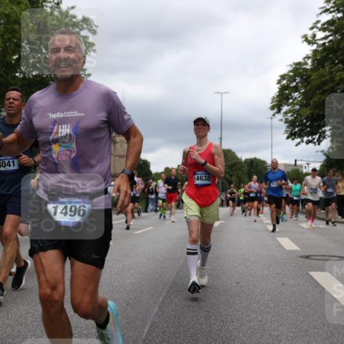 29.06.2025 - hella hamburg halbmarathon Yannick Fuchs http://msf.ph/oto/8266654 29.06.2025 10:48:50 20KM 1125, 1327, 1496, 1506, 1628, 2119, 2474, 2561, 2771, 2884, 2955, 3041, 3652, 3791, 3794, 3945, 4029, 4189, 4231, 4868, 4903, 4938, 5319, 6355, 6433, 6443, 6587, 6938, 8449, 8487, 8514, 8698, 8973, 10191, 10192, 10368, 10376, 11184, 11333, 11568, 11747, 11797, 11799, 11976, 12186, 12526, 12584, 12961, 13267, 13297, 13988, 14036, 14175, 14592, 14638, 14660, 14834, 14845, 14948, 15389, 15854, 15879, 16047, 16327, 17842, 18031, 18380 meine-sportfotos.de