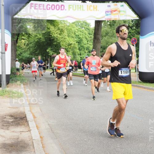29.06.2025 - hella hamburg halbmarathon MichiJ http://msf.ph/oto/8266712 29.06.2025 10:30:40 Zwischen KM18-KM19 1169, 1512, 1903, 3523, 5124, 5690, 7363, 8359, 8694, 9815, 12098, 14275, 14560, 15095, 15935, 17159, 17926, 18330, 18509, 18559 meine-sportfotos.de