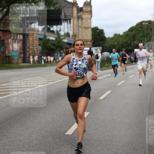 29.06.2025 - hella hamburg halbmarathon Yannick Fuchs http://msf.ph/oto/8266783 29.06.2025 10:36:45 20KM 1169, 1209, 1256, 1312, 1512, 1903, 1962, 3523, 4823, 5436, 5682, 6639, 6721, 6770, 7105, 7116, 7363, 7693, 7765, 8694, 9365, 12098, 13196, 13446, 13483, 13709, 13725, 14811, 15175, 15270, 15623, 15654, 15846, 16281, 16507, 16626, 16660, 17016, 17363, 17637, 17864, 17926, 18330, 18920 meine-sportfotos.de