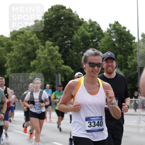 29.06.2025 - hella hamburg halbmarathon Jannik Wohlers http://msf.ph/oto/8266830 29.06.2025 10:33:32 Lombardsbrücke 1189, 1275, 1417, 1705, 1787, 1896, 2265, 2482, 2496, 2526, 3264, 3340, 3345, 3829, 4479, 4696, 4807, 4942, 5557, 5561, 5566, 5584, 5691, 5821, 5822, 5887, 6364, 6515, 6516, 6956, 7027, 7565, 8202, 8277, 8375, 8377, 8383, 8401, 9094, 9875, 9995, 10007, 10071, 10561, 10800, 11092, 11111, 11237, 11338, 11432, 11642, 12330, 12562, 12835, 13401, 13485, 13535, 13741, 13853, 13934, 14032, 14058, 14873, 15792, 15845, 17440, 17953, 19145, 19164 meine-sportfotos.de
