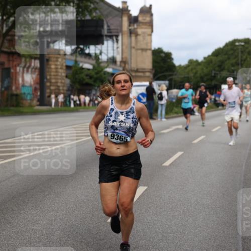 29.06.2025 - hella hamburg halbmarathon Yannick Fuchs http://msf.ph/oto/8266863 29.06.2025 10:36:46 20KM 1169, 1209, 1256, 1312, 1512, 1903, 1962, 3523, 4823, 5436, 5682, 6639, 6721, 6770, 7105, 7116, 7363, 7693, 7765, 8694, 9365, 12098, 13446, 13483, 13709, 13725, 14811, 15175, 15270, 15654, 15846, 16281, 16507, 16626, 16660, 17016, 17363, 17637, 17864, 17926, 18330, 18920 meine-sportfotos.de