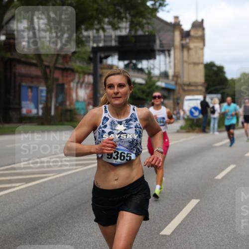 29.06.2025 - hella hamburg halbmarathon Yannick Fuchs http://msf.ph/oto/8266911 29.06.2025 10:36:46 20KM 1169, 1209, 1256, 1312, 1512, 1903, 1962, 3523, 4823, 5436, 5682, 6639, 6721, 6770, 7105, 7116, 7363, 7693, 7765, 8694, 9365, 12098, 13446, 13483, 13709, 13725, 14811, 15175, 15270, 15654, 15846, 16281, 16507, 16626, 16660, 17016, 17363, 17637, 17864, 17926, 18330, 18920 meine-sportfotos.de