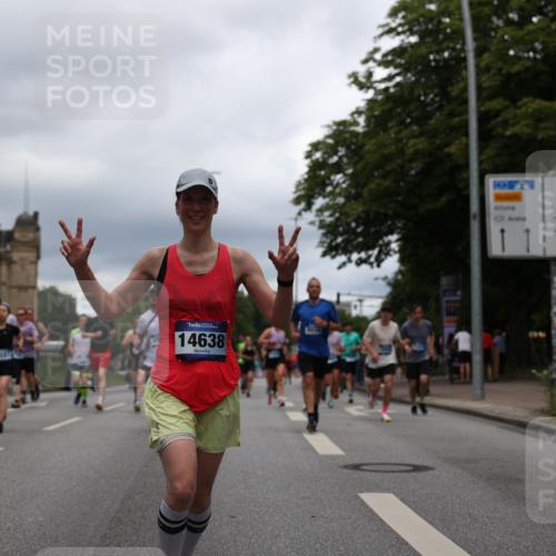 29.06.2025 - hella hamburg halbmarathon Yannick Fuchs http://msf.ph/oto/8266927 29.06.2025 10:48:51 20KM 1125, 1327, 1496, 1506, 1628, 2119, 2474, 2561, 2771, 2884, 2955, 3041, 3652, 3791, 3794, 3945, 4029, 4189, 4231, 4868, 4903, 4938, 5319, 6355, 6433, 6443, 6587, 6938, 8449, 8487, 8514, 8698, 8973, 10191, 10192, 10368, 10376, 11184, 11333, 11568, 11747, 11797, 11799, 11976, 12186, 12526, 12584, 12961, 13267, 13297, 13988, 14036, 14175, 14592, 14638, 14834, 14845, 14948, 15389, 15854, 15879, 16047, 16327, 17842, 18031, 18380 meine-sportfotos.de