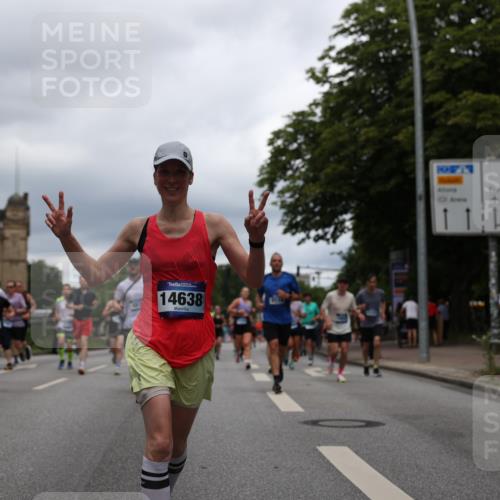 29.06.2025 - hella hamburg halbmarathon Yannick Fuchs http://msf.ph/oto/8266967 29.06.2025 10:48:51 20KM 1125, 1327, 1496, 1506, 1628, 2119, 2474, 2561, 2771, 2884, 2955, 3041, 3652, 3791, 3794, 3945, 4029, 4189, 4231, 4868, 4903, 4938, 5319, 6355, 6433, 6443, 6587, 6938, 8449, 8487, 8514, 8698, 8973, 10191, 10192, 10368, 10376, 11184, 11333, 11568, 11747, 11797, 11799, 11976, 12186, 12526, 12584, 12961, 13267, 13297, 13988, 14036, 14175, 14592, 14638, 14834, 14845, 14948, 15389, 15854, 15879, 16047, 16327, 17842, 18031, 18380 meine-sportfotos.de
