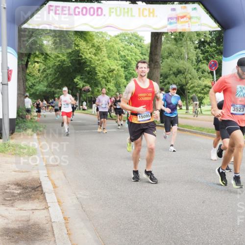 29.06.2025 - hella hamburg halbmarathon MichiJ http://msf.ph/oto/8266968 29.06.2025 10:30:41 Zwischen KM18-KM19 1169, 1512, 3523, 5124, 5690, 8359, 8694, 9815, 12098, 14275, 14560, 15095, 15935, 17159, 17926, 18330, 18509, 18559 meine-sportfotos.de