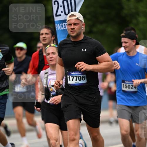 29.06.2025 - hella hamburg halbmarathon Dr. Thomas Lammeyer http://msf.ph/oto/8267024 29.06.2025 10:35:38 Kennedybrücke 1547, 1844, 2831, 2832, 3281, 3396, 3424, 3571, 3681, 4877, 4953, 5165, 5350, 5846, 5965, 6078, 6160, 6573, 6640, 7120, 8806, 8812, 8941, 9078, 9104, 9183, 9883, 10148, 10240, 10435, 10586, 10653, 11178 meine-sportfotos.de