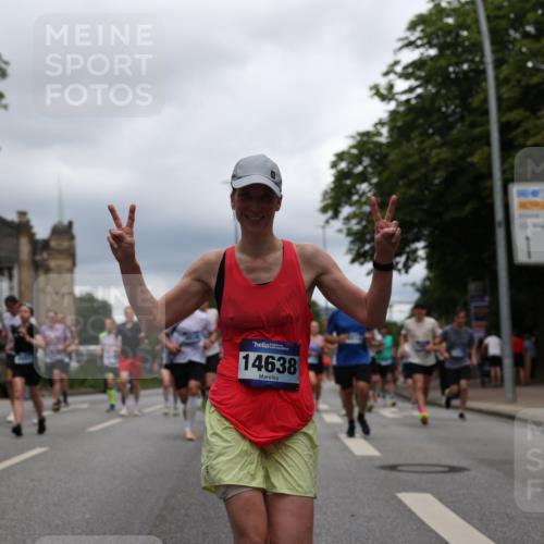 29.06.2025 - hella hamburg halbmarathon Yannick Fuchs http://msf.ph/oto/8267129 29.06.2025 10:48:51 20KM 1125, 1327, 1496, 1506, 1628, 2119, 2474, 2561, 2771, 2884, 2955, 3041, 3652, 3791, 3794, 3945, 4029, 4189, 4231, 4868, 4903, 4938, 5319, 6355, 6433, 6443, 6587, 6938, 8449, 8487, 8514, 8698, 8973, 10191, 10192, 10368, 10376, 11184, 11333, 11568, 11747, 11797, 11799, 11976, 12186, 12526, 12584, 12961, 13267, 13297, 13988, 14036, 14175, 14592, 14638, 14834, 14845, 14948, 15389, 15854, 15879, 16047, 16327, 17842, 18031, 18380 meine-sportfotos.de