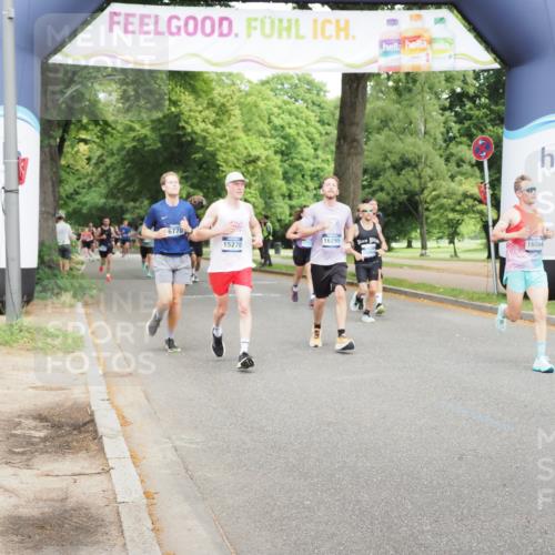 29.06.2025 - hella hamburg halbmarathon MichiJ http://msf.ph/oto/8267146 29.06.2025 10:30:43 Zwischen KM18-KM19 1169, 1512, 3523, 8359, 8694, 9815, 14275, 14560, 15095, 15935, 16084, 16295, 17926, 18330, 18509, 18559 meine-sportfotos.de
