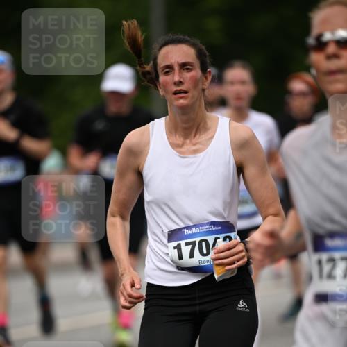 29.06.2025 - hella hamburg halbmarathon Dr. Thomas Lammeyer http://msf.ph/oto/8267296 29.06.2025 10:35:40 Kennedybrücke 1235, 1547, 1844, 2831, 2832, 3396, 3424, 3571, 3681, 4877, 4953, 5165, 5350, 5846, 5965, 6078, 6160, 6344, 6573, 6640, 7120, 8806, 8812, 8941, 9078, 9104, 9183, 9478, 9883, 10148, 10240, 10435, 10586, 10653, 11178 meine-sportfotos.de