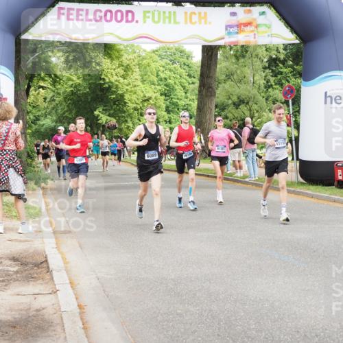 29.06.2025 - hella hamburg halbmarathon MichiJ http://msf.ph/oto/8267321 29.06.2025 10:54:52 Zwischen KM18-KM19 4494, 8279, 10791, 11720, 15150, 16186 meine-sportfotos.de