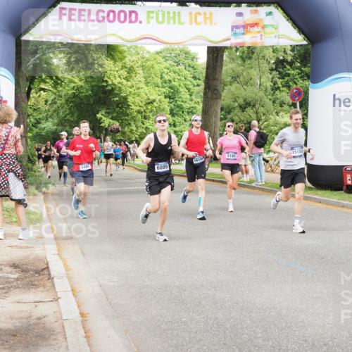 29.06.2025 - hella hamburg halbmarathon MichiJ http://msf.ph/oto/8267334 29.06.2025 10:54:53 Zwischen KM18-KM19 4494, 6089, 6181, 8279, 10791, 11720, 15150, 16186 meine-sportfotos.de
