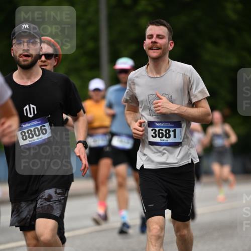 29.06.2025 - hella hamburg halbmarathon Dr. Thomas Lammeyer http://msf.ph/oto/8267469 29.06.2025 10:35:42 Kennedybrücke 1235, 1844, 2672, 2831, 2832, 3396, 3424, 3571, 3681, 4877, 4953, 5165, 5350, 5846, 5965, 6160, 6344, 6573, 6640, 7120, 8304, 8806, 9078, 9104, 9183, 9478, 9882, 9883, 10148, 10240, 10421, 10435, 10653, 11178 meine-sportfotos.de