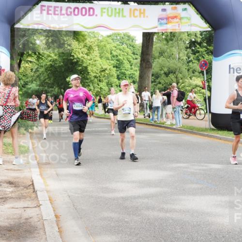 29.06.2025 - hella hamburg halbmarathon MichiJ http://msf.ph/oto/8267569 29.06.2025 10:54:58 Zwischen KM18-KM19 2594, 2852, 4494, 6014, 6089, 6181, 9527, 13054, 15150, 15462, 16186 meine-sportfotos.de