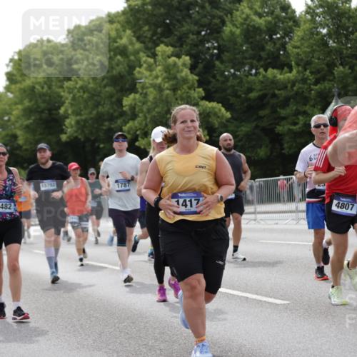 29.06.2025 - hella hamburg halbmarathon Jannik Wohlers http://msf.ph/oto/8267580 29.06.2025 10:33:36 Lombardsbrücke 1417, 1705, 1787, 2265, 2482, 2496, 2526, 2933, 3264, 3340, 3345, 3829, 3848, 4479, 4807, 4942, 5561, 5566, 5584, 5691, 6364, 6515, 6516, 6956, 7027, 7565, 8202, 8277, 8375, 8377, 8383, 8401, 9094, 9875, 9995, 10007, 10071, 10800, 11092, 11111, 11237, 11432, 11642, 11668, 12330, 12562, 13401, 13485, 13535, 13741, 13934, 14032, 14058, 14873, 14919, 15792, 15845, 16115, 16578, 17440, 17953, 18044, 19145, 19164 meine-sportfotos.de
