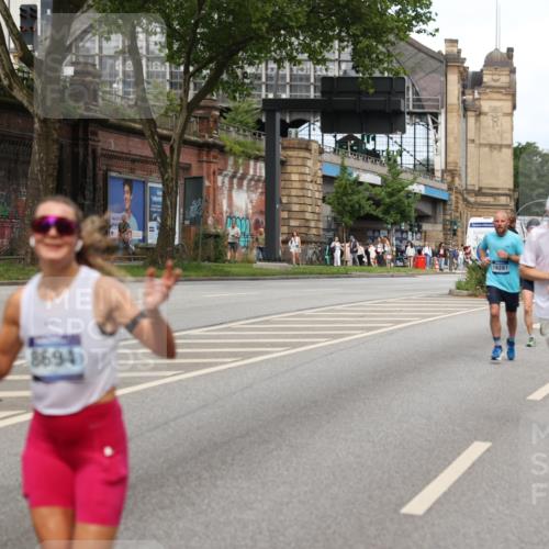 29.06.2025 - hella hamburg halbmarathon Yannick Fuchs http://msf.ph/oto/8267584 29.06.2025 10:36:48 20KM 1169, 1209, 1256, 1312, 1700, 1903, 1962, 2233, 3523, 4823, 5436, 5682, 6639, 6721, 6770, 7105, 7116, 7363, 7693, 7765, 8694, 9365, 12098, 13446, 13483, 13709, 13725, 14811, 15095, 15175, 15270, 15654, 15846, 16281, 16507, 16626, 16660, 17016, 17363, 17637, 17864, 17926, 18330, 18559, 18920 meine-sportfotos.de