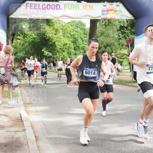 29.06.2025 - hella hamburg halbmarathon MichiJ http://msf.ph/oto/8267695 29.06.2025 10:55:02 Zwischen KM18-KM19 1785, 2594, 2852, 4950, 5670, 6014, 7741, 8217, 9527, 10343, 12556, 13054, 15462 meine-sportfotos.de