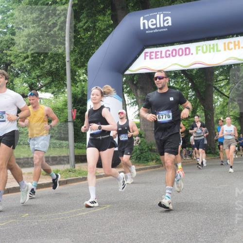 29.06.2025 - hella hamburg halbmarathon KatJ http://msf.ph/oto/8267804 29.06.2025 10:39:23 Zwischen KM18-KM19 3426, 4635, 5116, 5607, 6776, 7409 meine-sportfotos.de