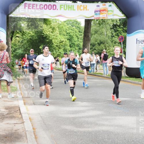 29.06.2025 - hella hamburg halbmarathon MichiJ http://msf.ph/oto/8267823 29.06.2025 10:55:05 Zwischen KM18-KM19 1785, 2594, 4950, 5670, 6014, 7741, 8217, 9173, 10343, 12556, 13054, 14785, 15462, 19034 meine-sportfotos.de