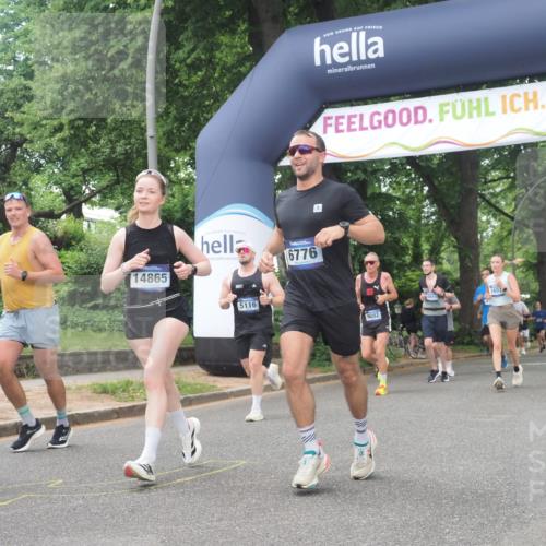 29.06.2025 - hella hamburg halbmarathon KatJ http://msf.ph/oto/8267871 29.06.2025 10:39:23 Zwischen KM18-KM19 3426, 4635, 5116, 5607, 6776, 7409 meine-sportfotos.de
