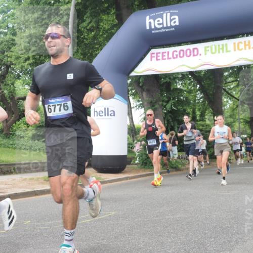 29.06.2025 - hella hamburg halbmarathon KatJ http://msf.ph/oto/8267908 29.06.2025 10:39:23 Zwischen KM18-KM19 3426, 4635, 5116, 5607, 6776, 7409 meine-sportfotos.de