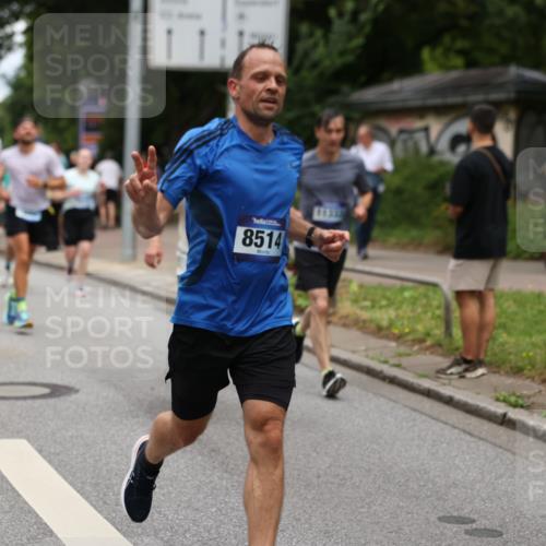 29.06.2025 - hella hamburg halbmarathon Yannick Fuchs http://msf.ph/oto/8267921 29.06.2025 10:48:53 20KM 1125, 1327, 1496, 1506, 1628, 2029, 2119, 2448, 2474, 2561, 2771, 2884, 2955, 3041, 3652, 3791, 3794, 3945, 4029, 4231, 4616, 4868, 4903, 4938, 5319, 6355, 6433, 6443, 6587, 6891, 6938, 8487, 8514, 8618, 8698, 8973, 10191, 10192, 10368, 10376, 11184, 11333, 11568, 11747, 11797, 11799, 11976, 12186, 12526, 12584, 12961, 13267, 13988, 14036, 14175, 14592, 14638, 14834, 14845, 14948, 15389, 15854, 15868, 15896, 16047, 16110, 16327, 17842, 18031, 18380 meine-sportfotos.de