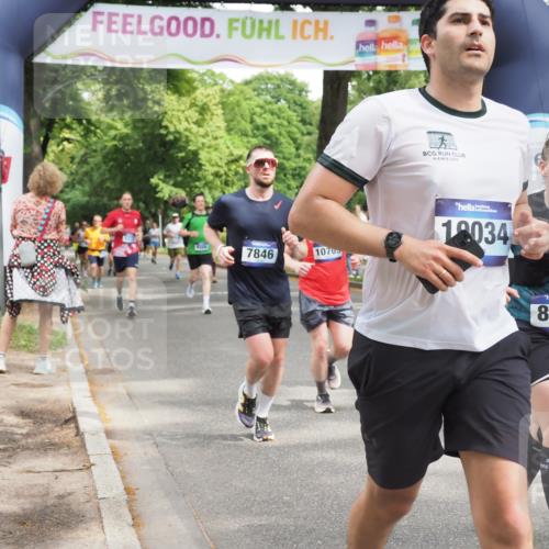 29.06.2025 - hella hamburg halbmarathon MichiJ http://msf.ph/oto/8268080 29.06.2025 10:55:07 Zwischen KM18-KM19 1785, 4950, 5670, 7741, 7846, 8217, 9173, 9781, 10343, 10709, 12556, 14785, 19034 meine-sportfotos.de