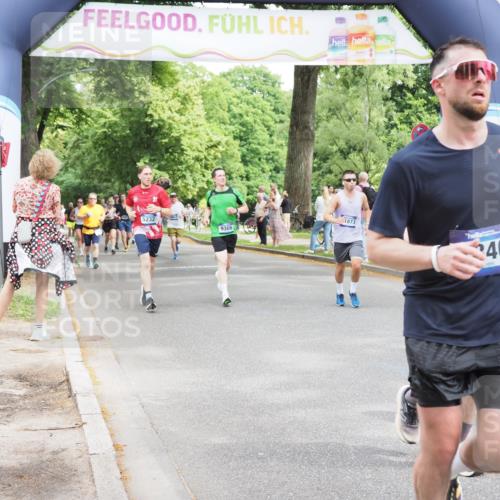 29.06.2025 - hella hamburg halbmarathon MichiJ http://msf.ph/oto/8268176 29.06.2025 10:55:08 Zwischen KM18-KM19 1785, 4950, 5670, 7741, 7846, 8217, 9173, 9366, 9781, 10343, 10709, 11873, 14785, 19034 meine-sportfotos.de