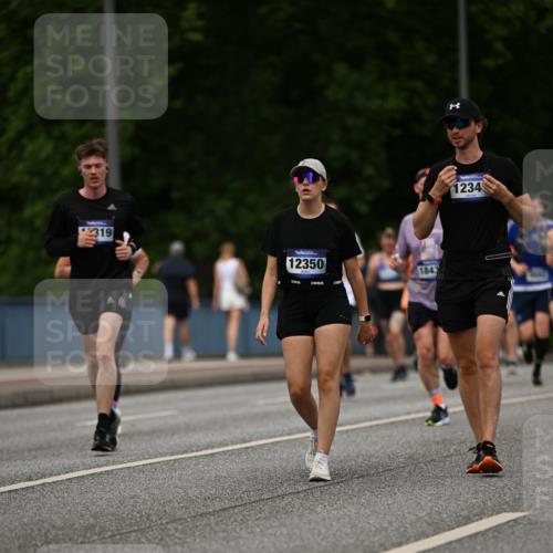 29.06.2025 - hella hamburg halbmarathon Dr. Thomas Lammeyer http://msf.ph/oto/8268300 29.06.2025 10:35:47 Kennedybrücke 1235, 1844, 2672, 2831, 2832, 3358, 3396, 3424, 3571, 3681, 4877, 4953, 5165, 5350, 5846, 5965, 6160, 6344, 6573, 6640, 7295, 7334, 7816, 8304, 8538, 8806, 9078, 9104, 9183, 9478, 9882, 9883, 10148, 10240, 10421, 10435, 10653, 11178 meine-sportfotos.de