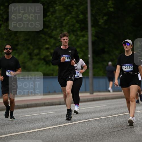 29.06.2025 - hella hamburg halbmarathon Dr. Thomas Lammeyer http://msf.ph/oto/8268353 29.06.2025 10:35:48 Kennedybrücke 1235, 1844, 2672, 2831, 2832, 3358, 3396, 3424, 3571, 3681, 4877, 4953, 5165, 5350, 5496, 5846, 5965, 6160, 6344, 6573, 6640, 7295, 7334, 7816, 8304, 8538, 8806, 9078, 9104, 9183, 9478, 9882, 9883, 10148, 10240, 10421, 10435, 10653, 11178 meine-sportfotos.de